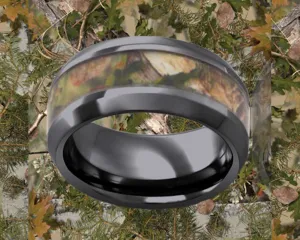 Beveled Edge Woodland Pine Black Ceramic Ring