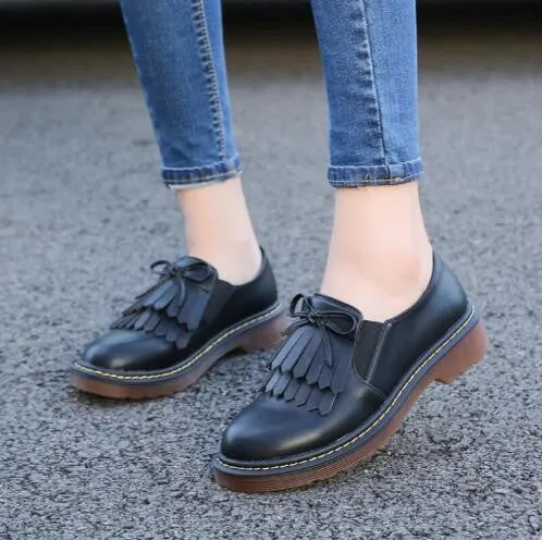 Brand Shoes Woman Print Brogue Oxford Shoes National Style PU Flats Shoes Bohemia Moccasins Ladies Shoes