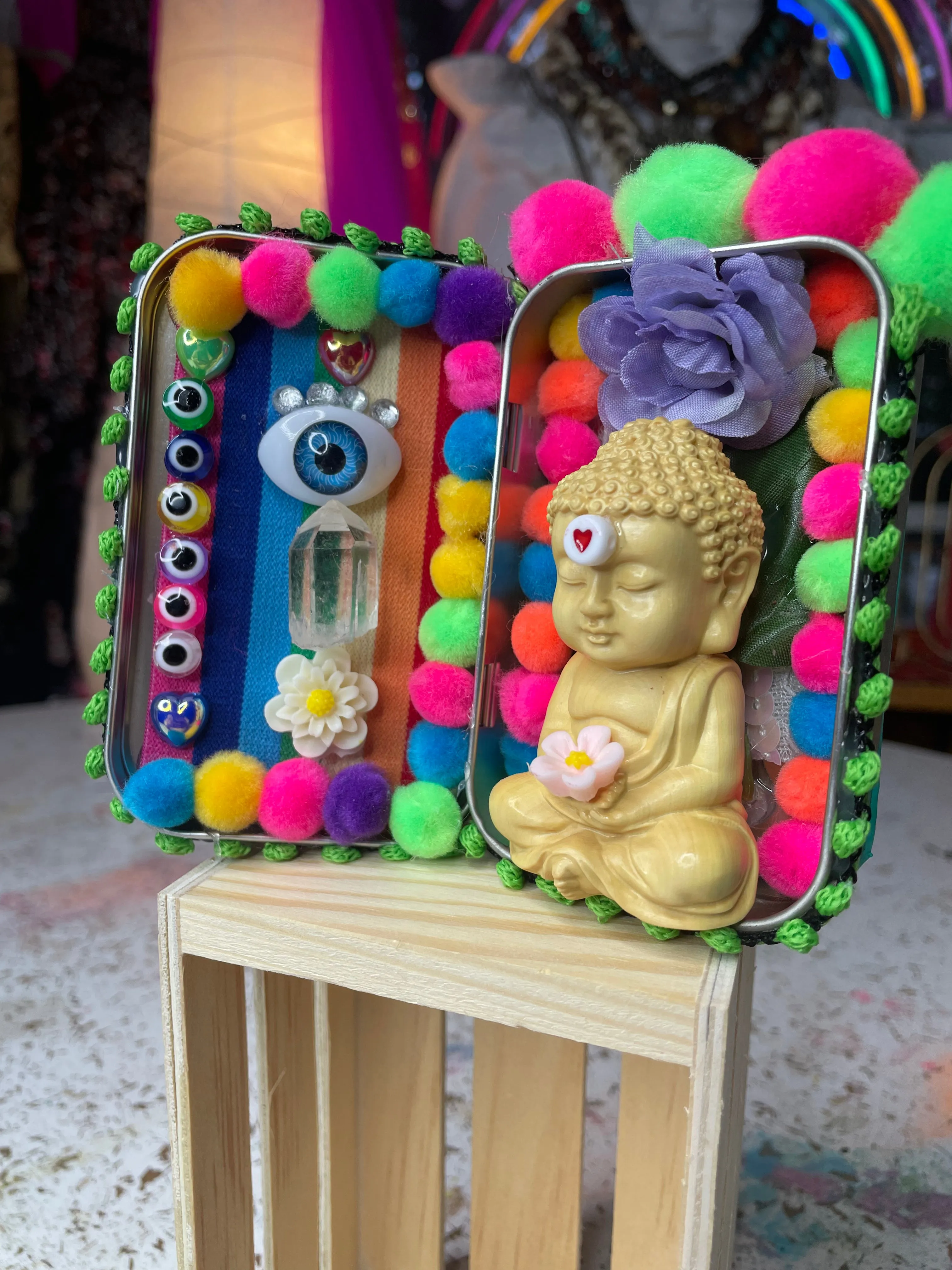 Canvas / little shrine Budha Lover