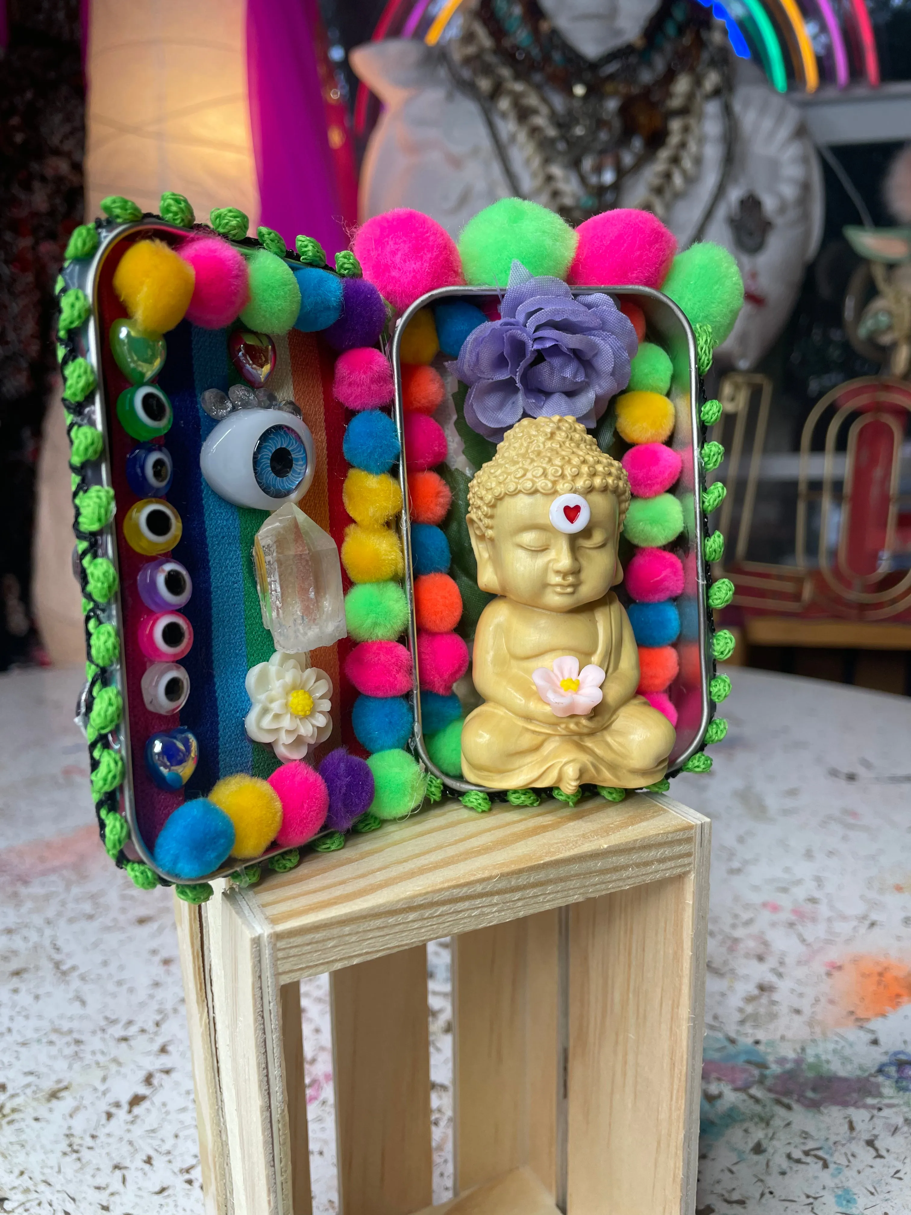 Canvas / little shrine Budha Lover