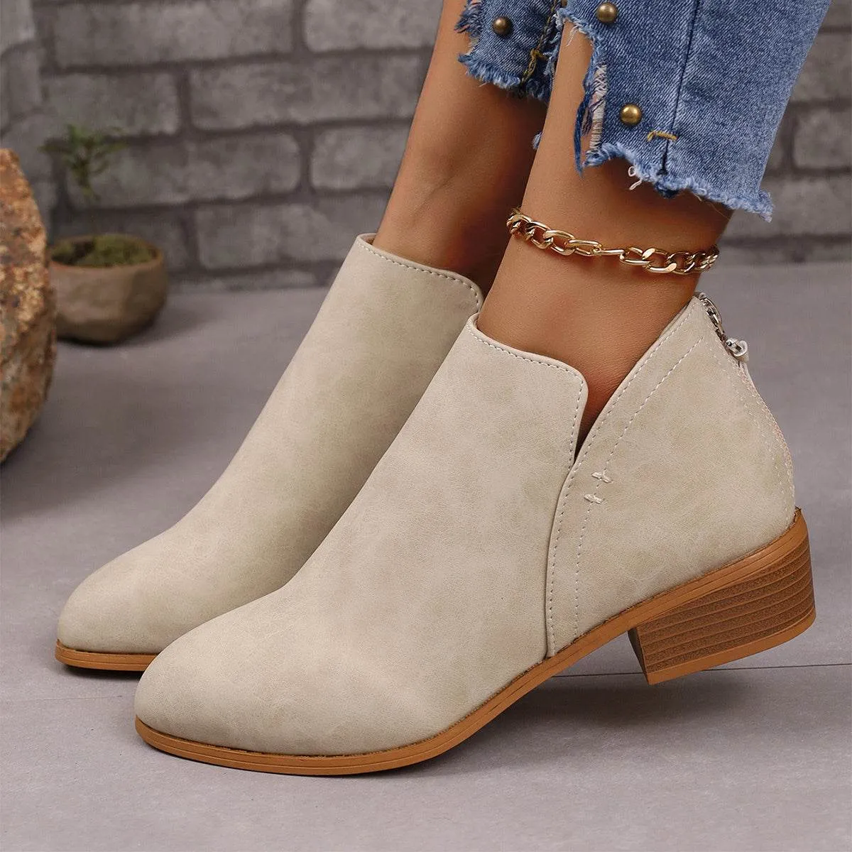 Chunky Heel Pointed Toe Ankle Boots With V-cut Design Fashion Fall Winter Short Boots For Women Shoes