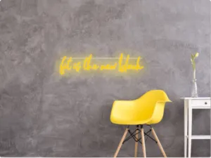 Custom text: fit is the new black
