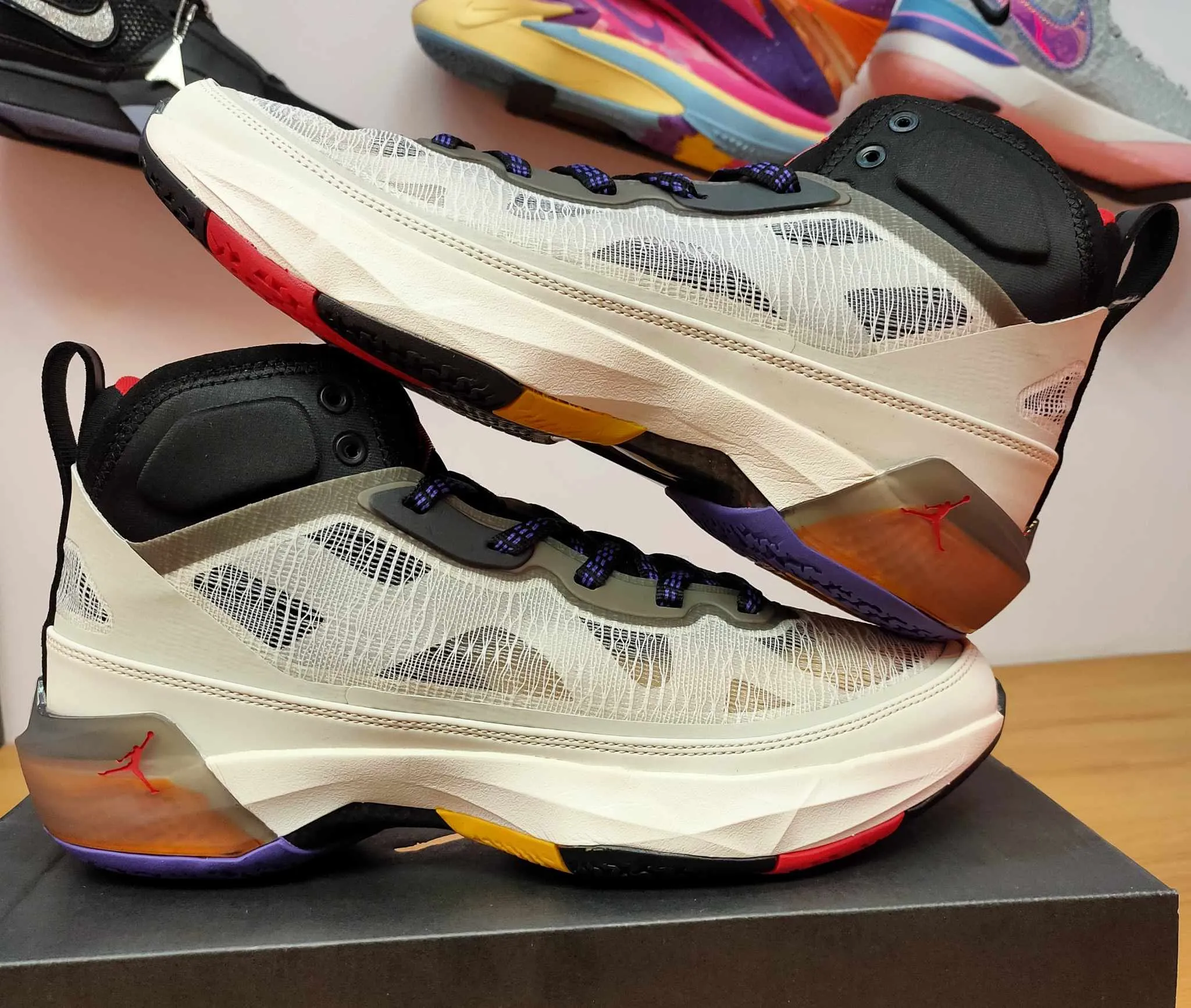 Jordan37 "Beyond Borders"