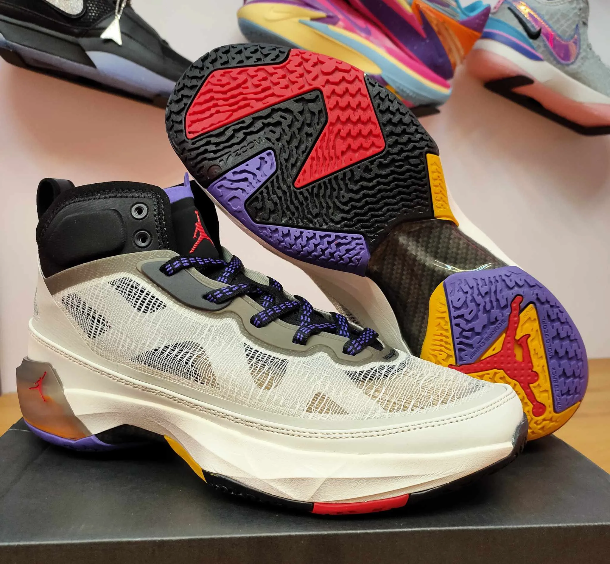 Jordan37 "Beyond Borders"