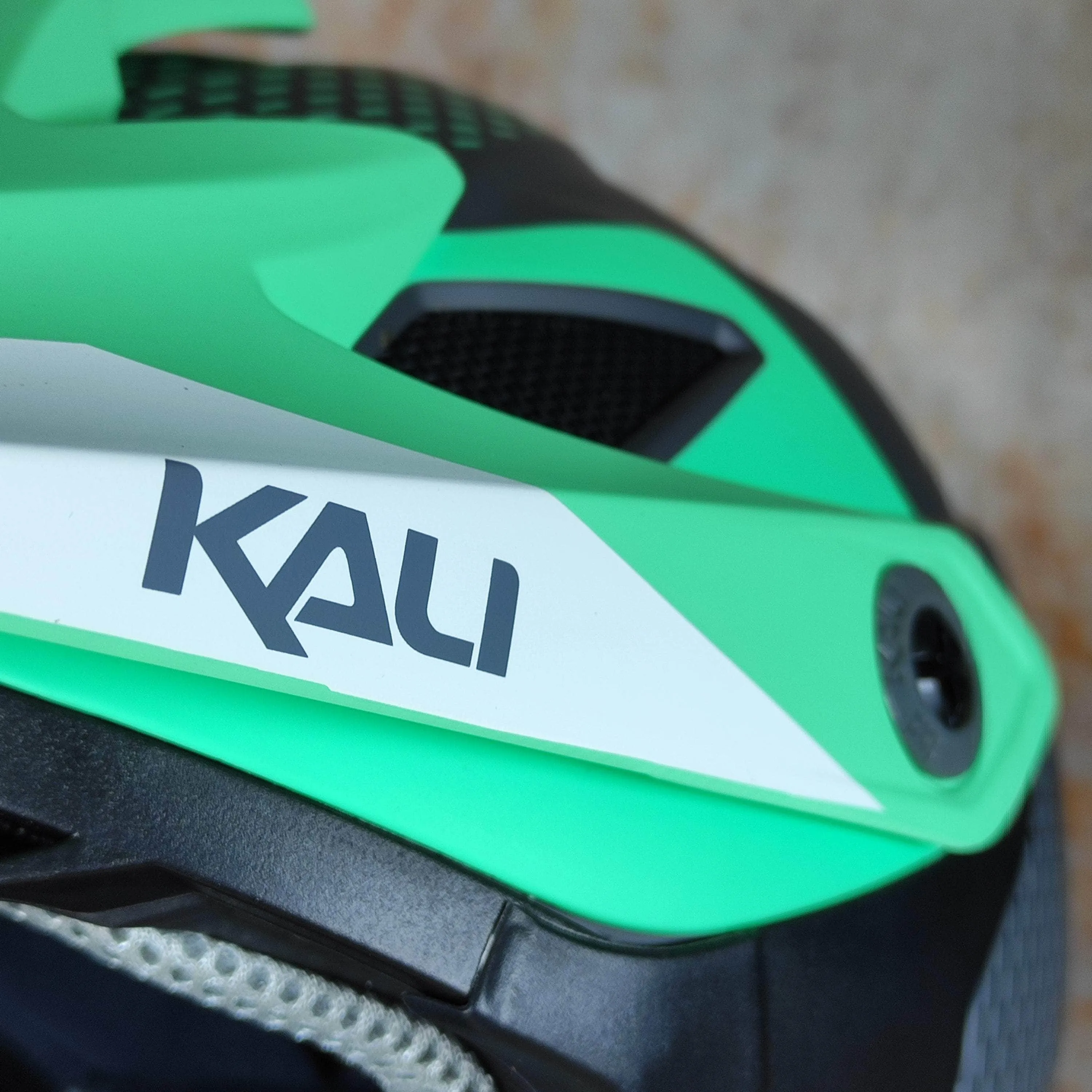 Kali Zoka Stripe Full Face Helmet Seafoam / Grey
