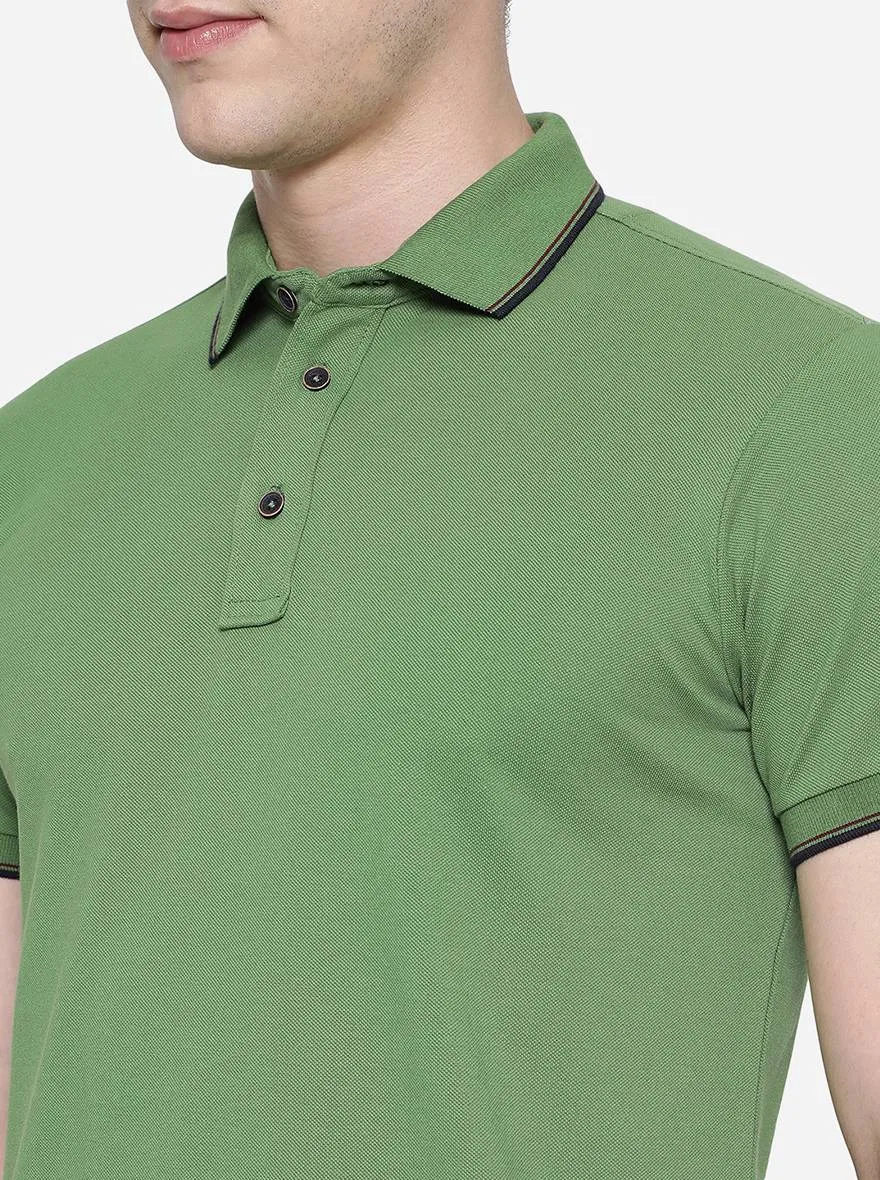 Light Green Solid Slim Fit Polo T-Shirt | JadeBlue