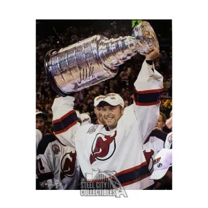 Martin Brodeur (Raising Cup) Autographed Devils 16x20 Photo - Fanatics
