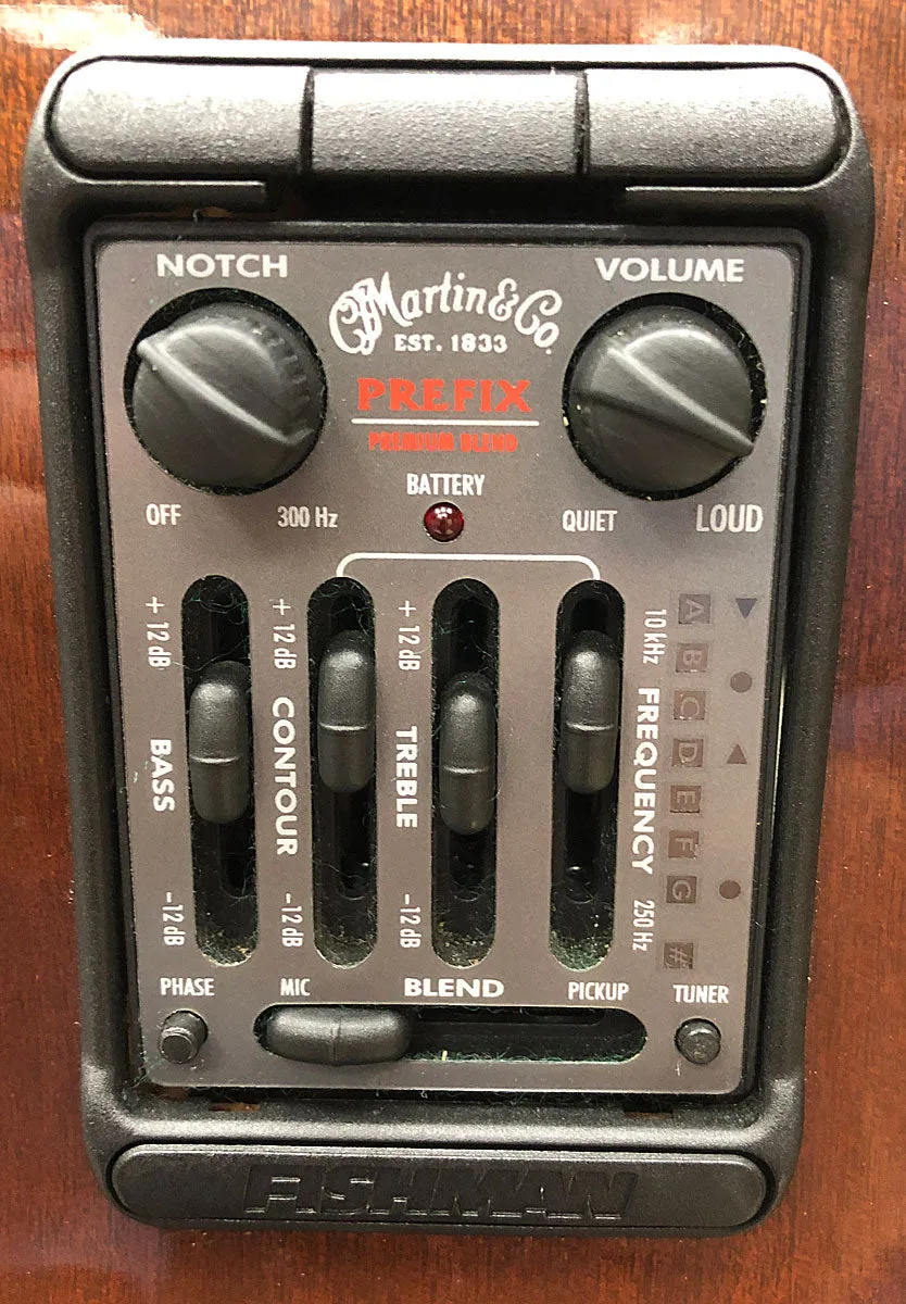 Martin D-16 Acoustic Guitar 2004