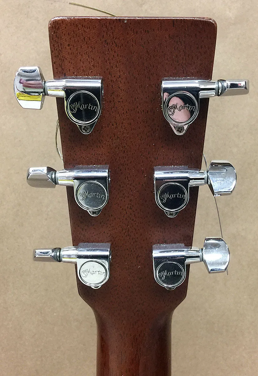 Martin D-16 Acoustic Guitar 2004