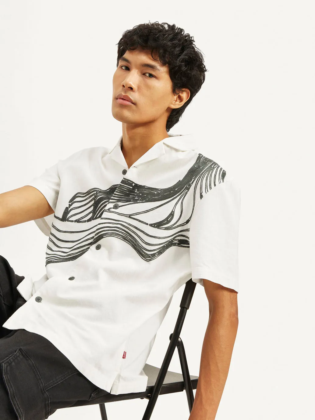Men's Resort Collar Embroidered Relaxed Fit Shirt
