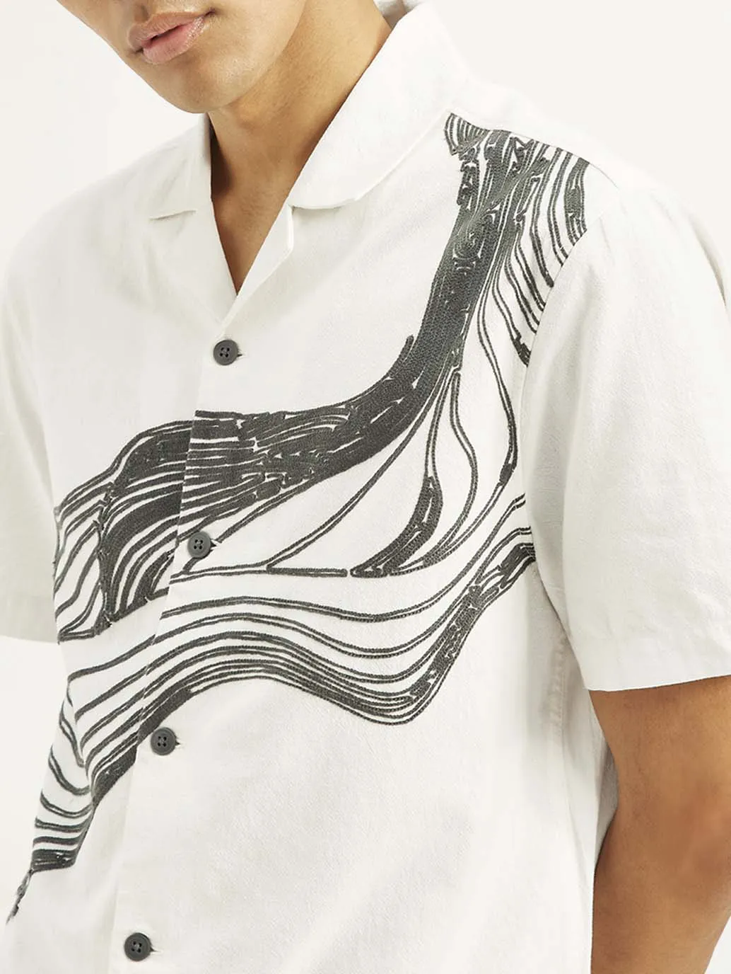 Men's Resort Collar Embroidered Relaxed Fit Shirt