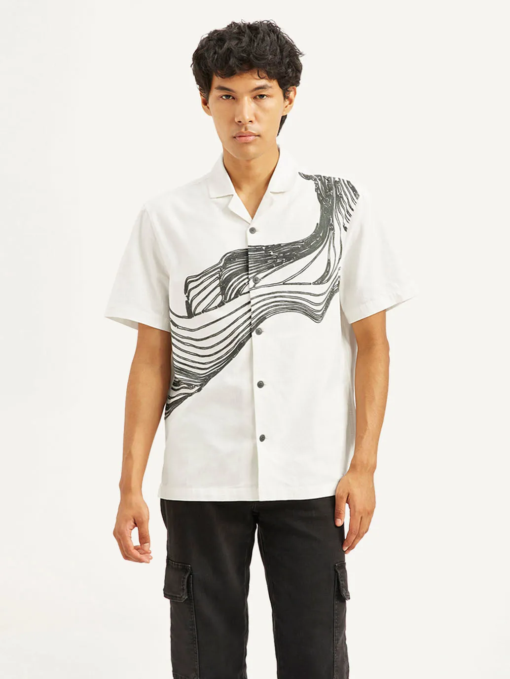 Men's Resort Collar Embroidered Relaxed Fit Shirt