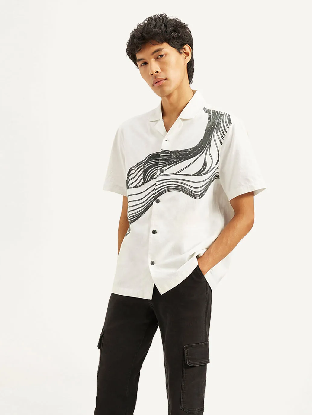 Men's Resort Collar Embroidered Relaxed Fit Shirt