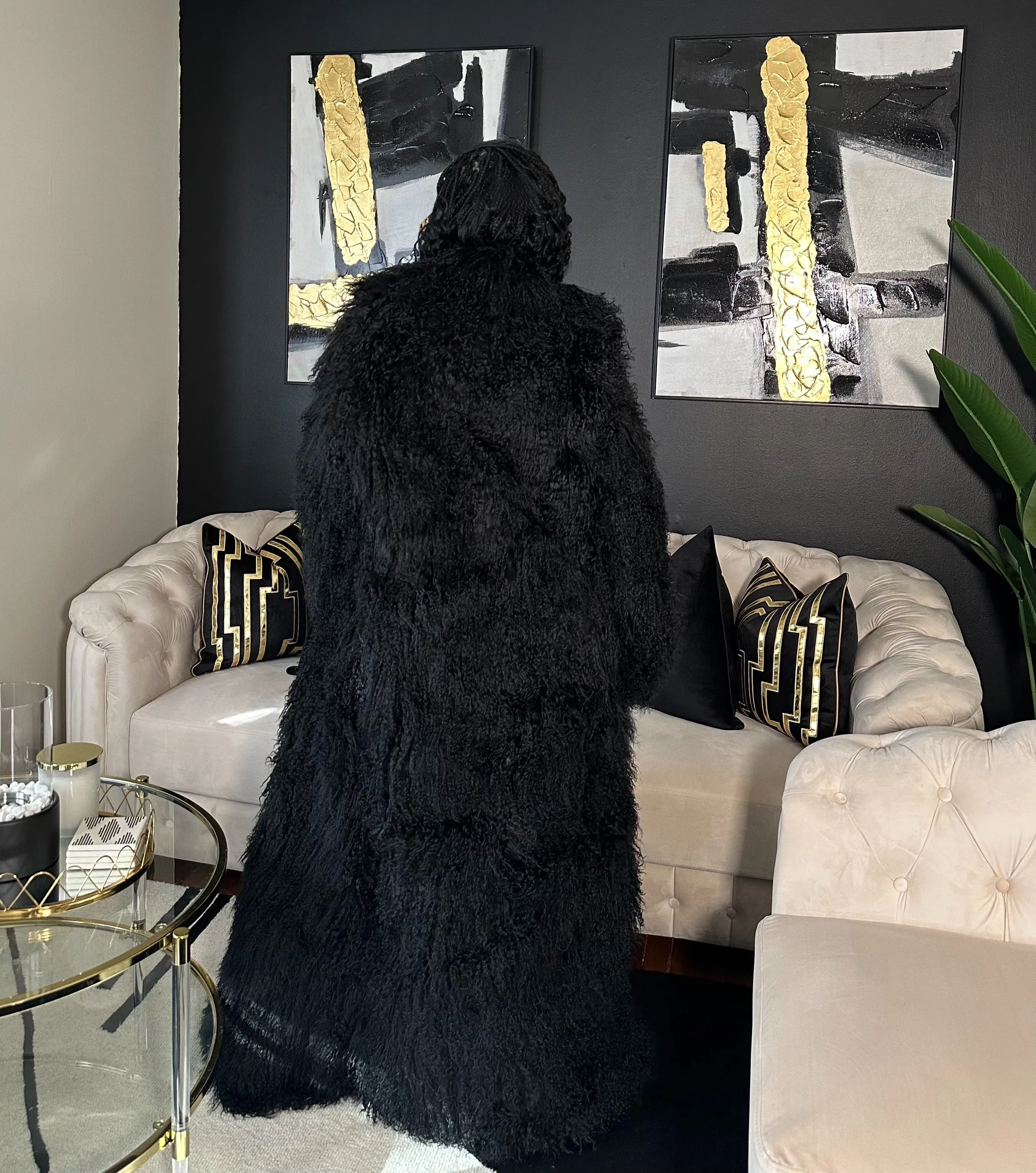 Mob Wife Mongolian Coat(READ DESCRIPTION”