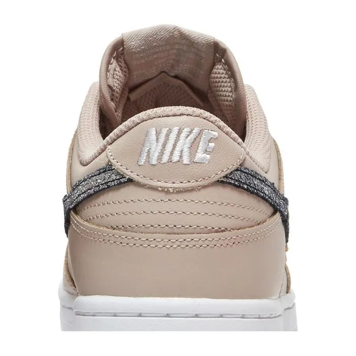 Nike Wmns Dunk Low SE 'Primal Pink'