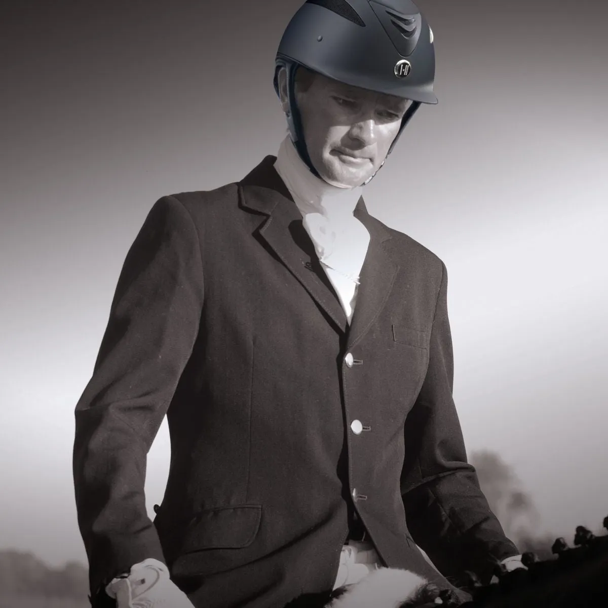 One K Defender Helmet