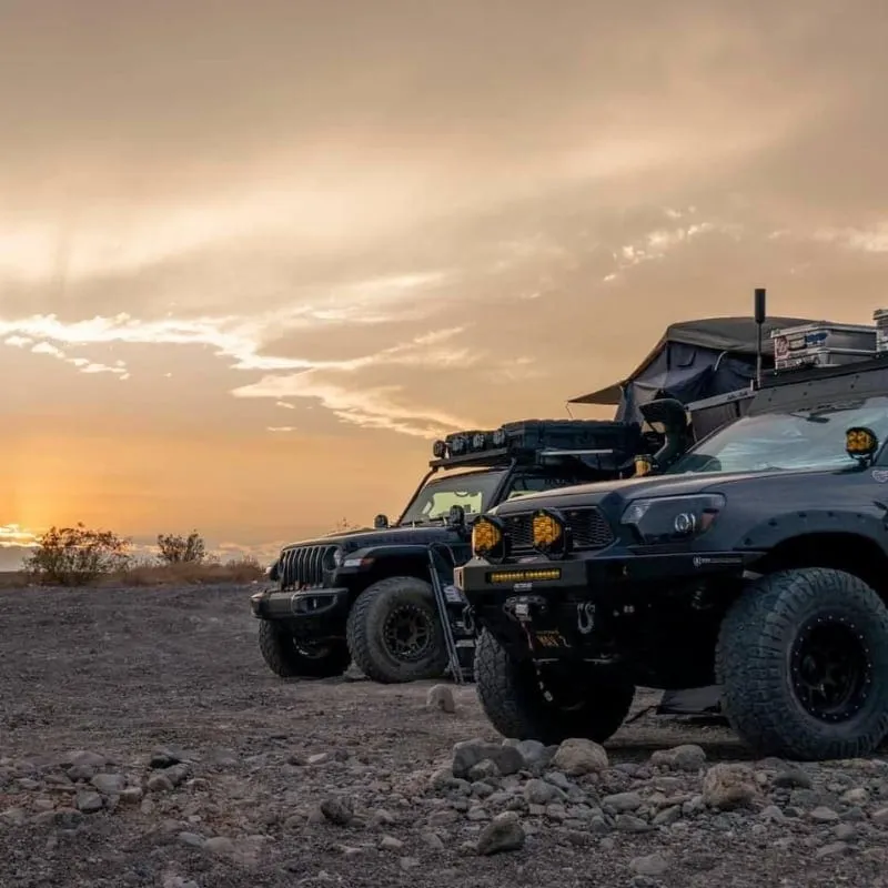 Overland Vehicle Systems Nomadic Soft Shell Rooftop Tent