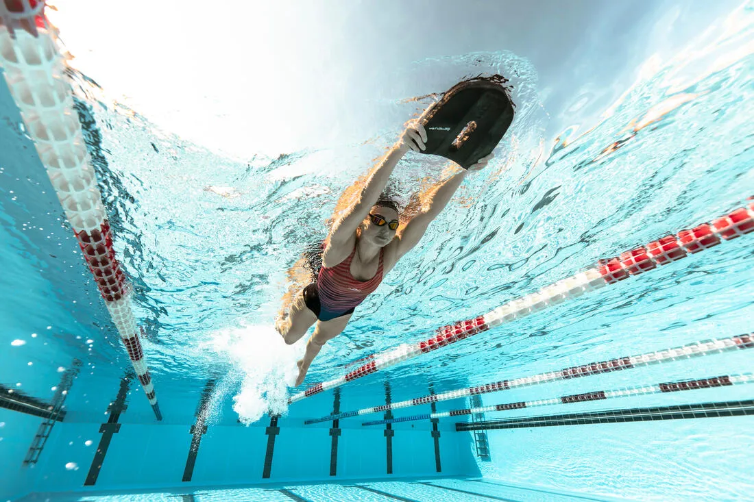 PULL KICK 900 2 IN 1 -SWIMMING PULL BUOY & KICKBOARD - BLACK