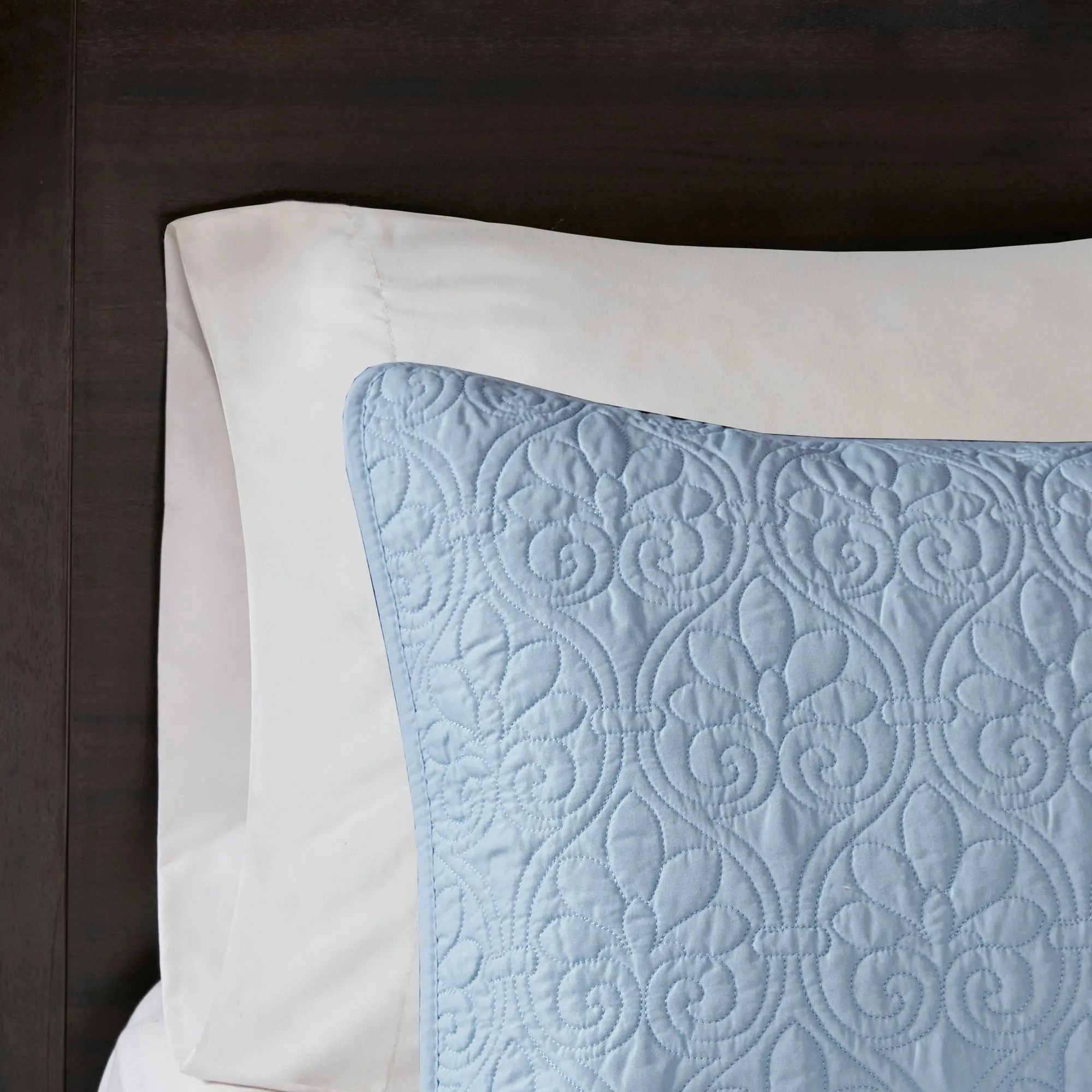 Vancouver Reversible Quilt Set