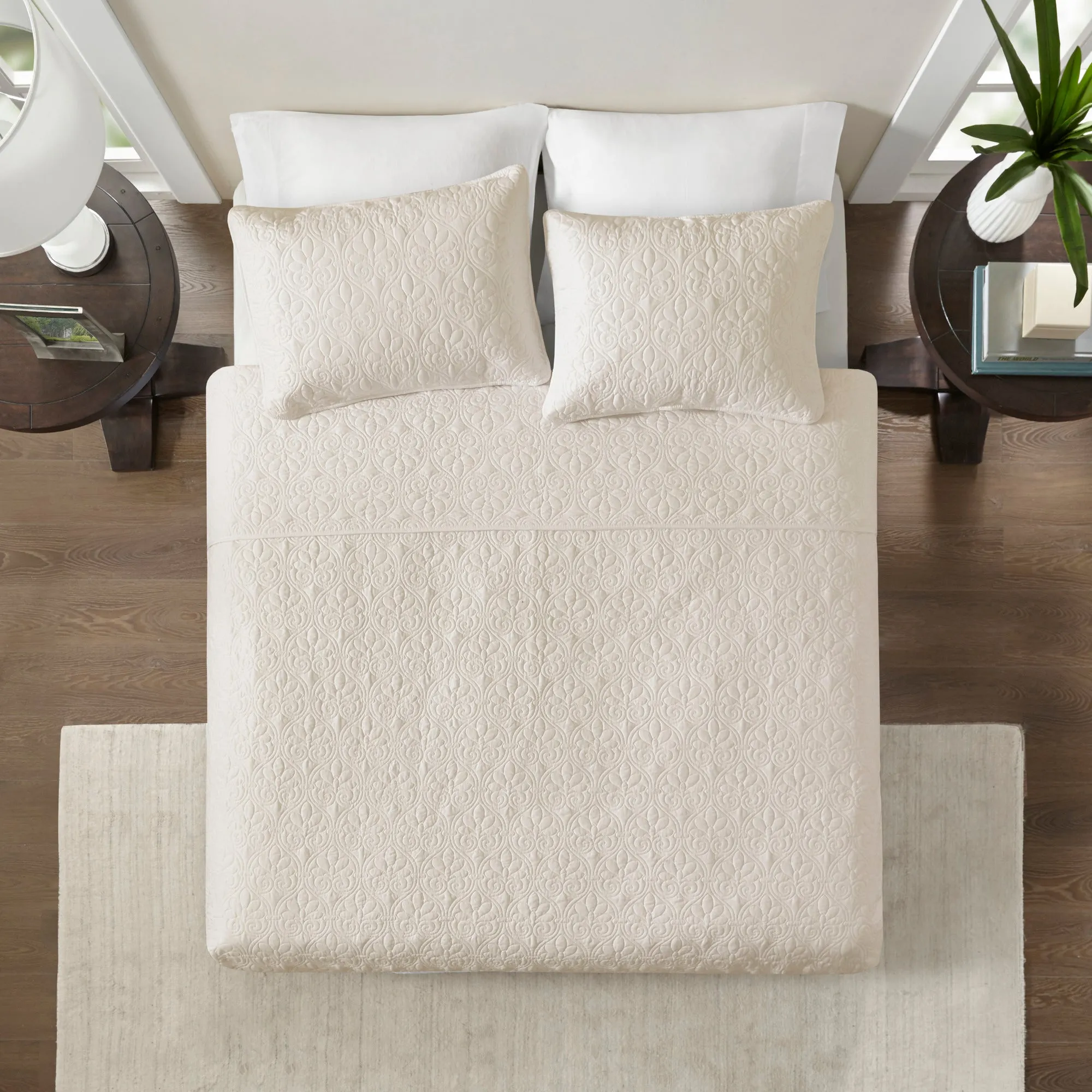 Vancouver Reversible Quilt Set