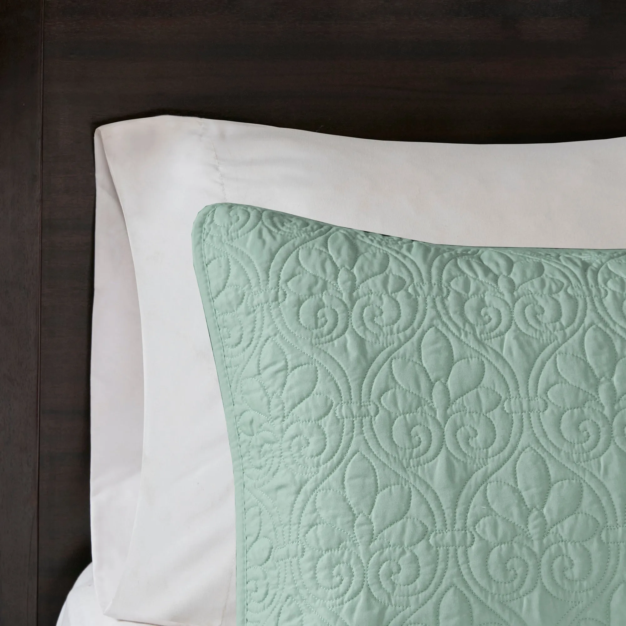 Vancouver Reversible Quilt Set