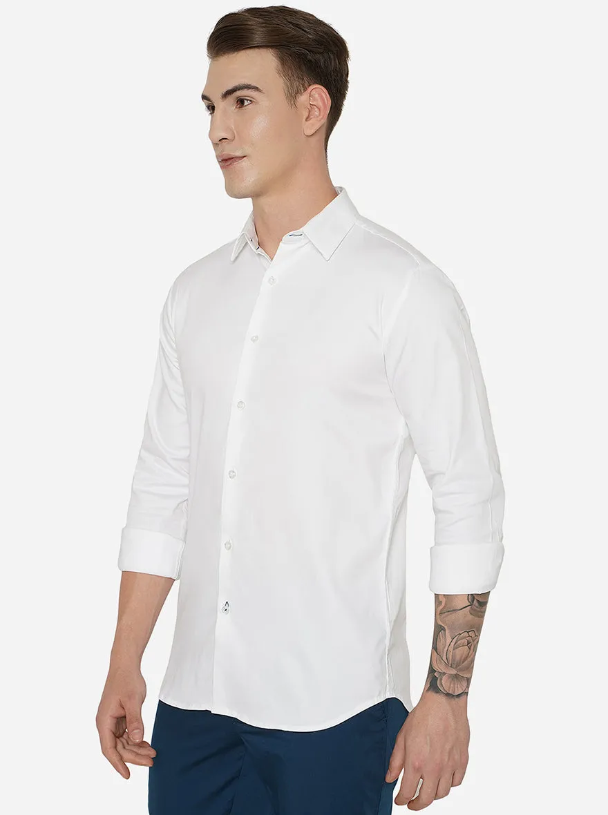 White Solid Slim Fit Semi Casual Shirt | JadeBlue