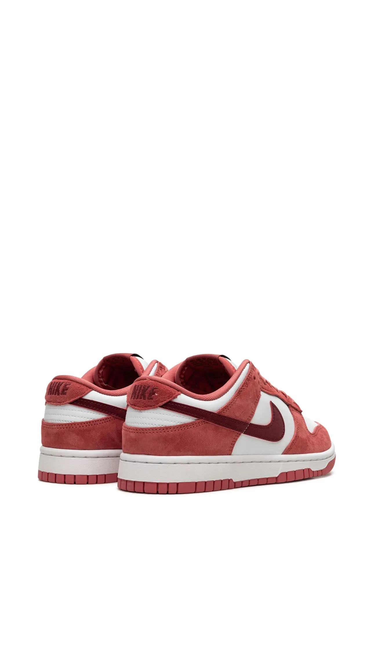 WOMEN Dunk Low "Valentine's Day" sneakers