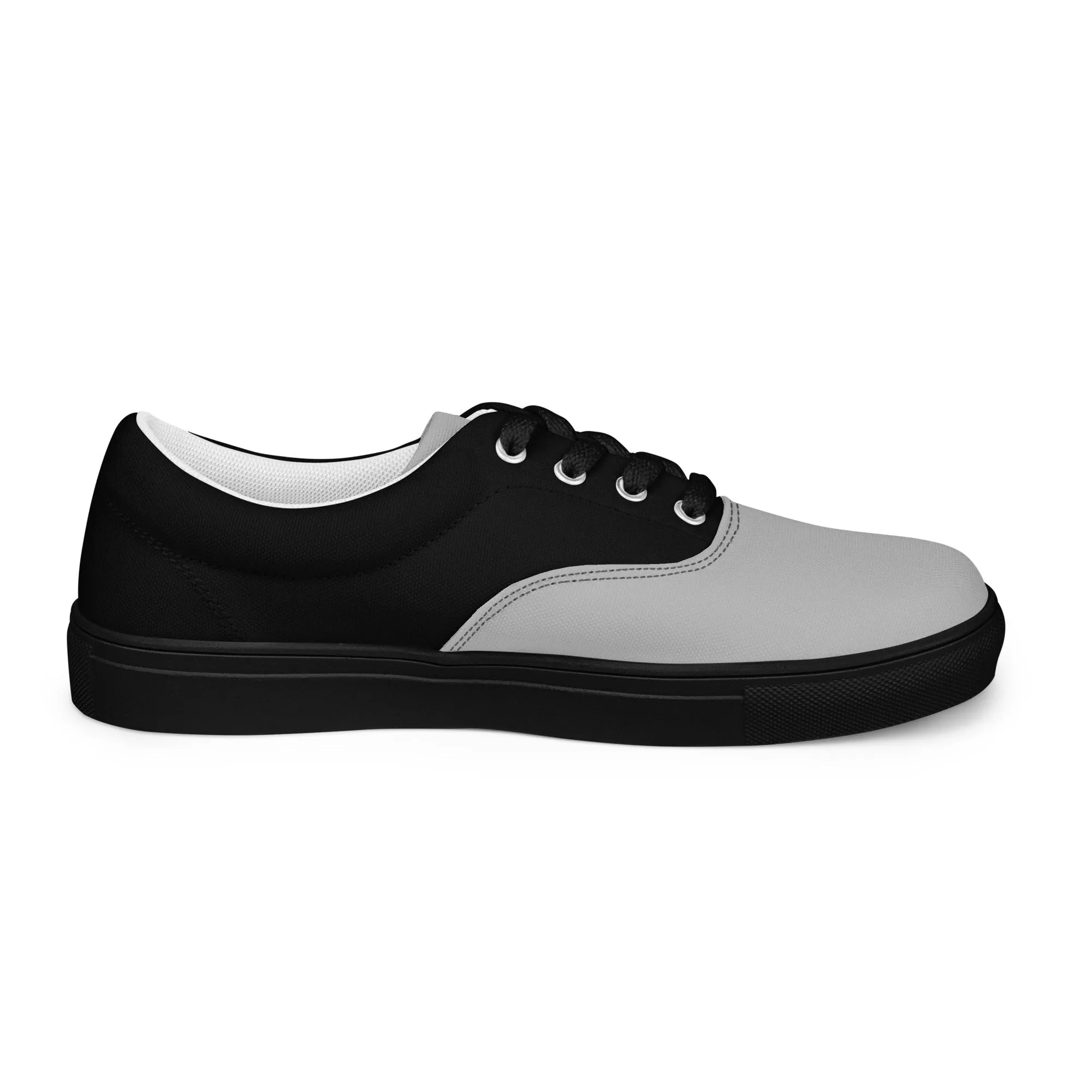 Women’s lace-up canvas shoes
