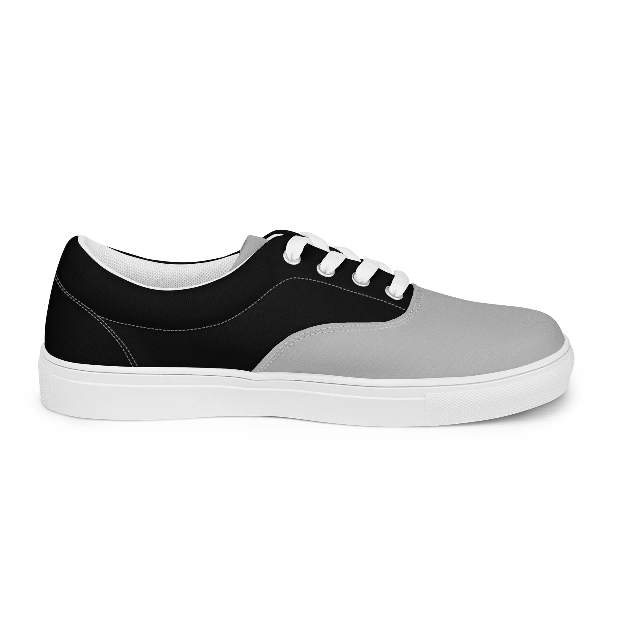 Women’s lace-up canvas shoes