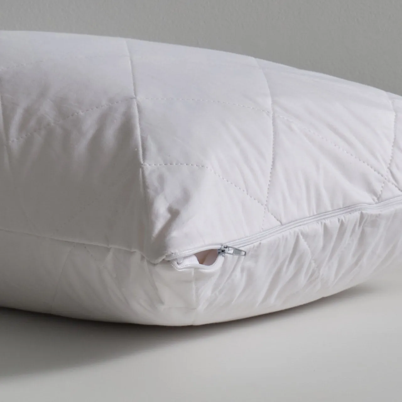 Zipper Pillow Protector Cooling Anti-Bacterial Cotton Hotel Collection by Robinsons